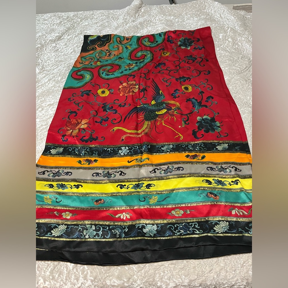 Metropolitan Museum of Art Vibrant Red Oriental Silk Scarf. 24x76”